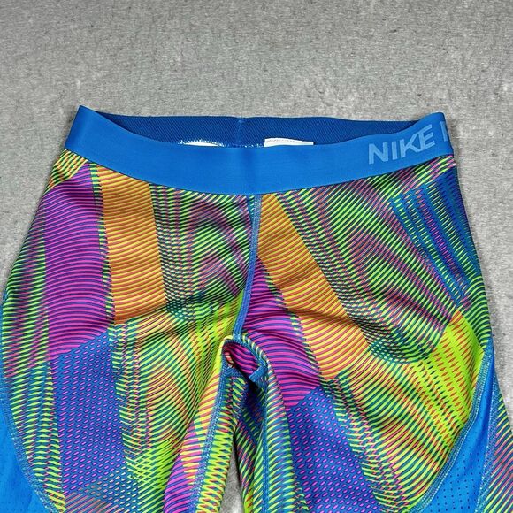 Nike Pro Hypercool Capris Womens M Frequency Photo Blue/Pink 725475-435 Training - Picture 2 of 15